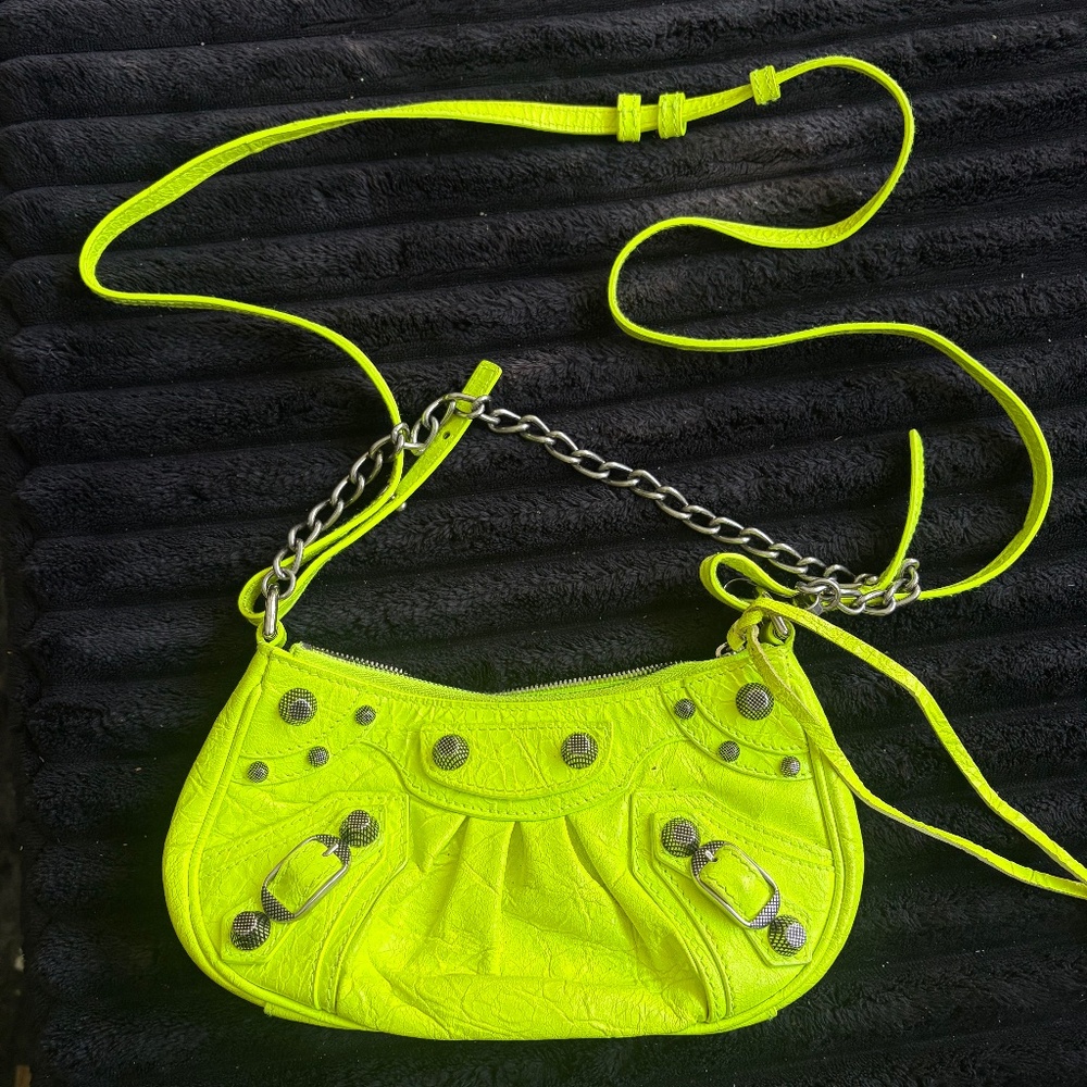 Balenciaga neon yellow le cagole mini